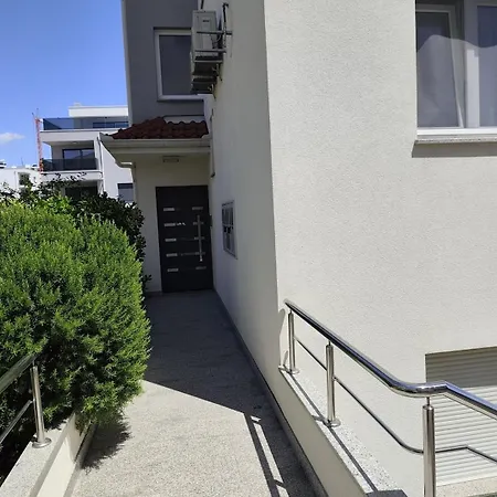 Appartement With Parking Space - 27867