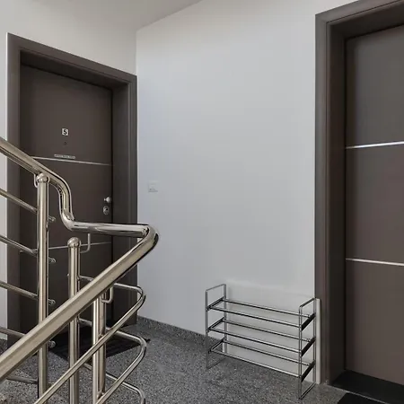 With Parking Space - 27867 Appartement