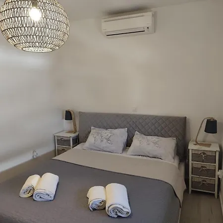 With Parking Space - 27867 Appartement